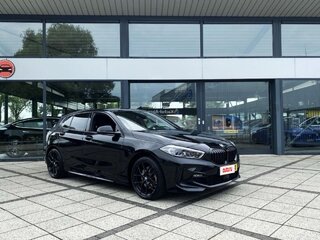 2021 BMW 1 серии 116d III (F40), чёрный, 2300000 рублей, вид 4