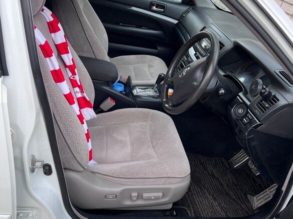 2001 Toyota Mark II IX (X110), белый, 670000 рублей - вид 8