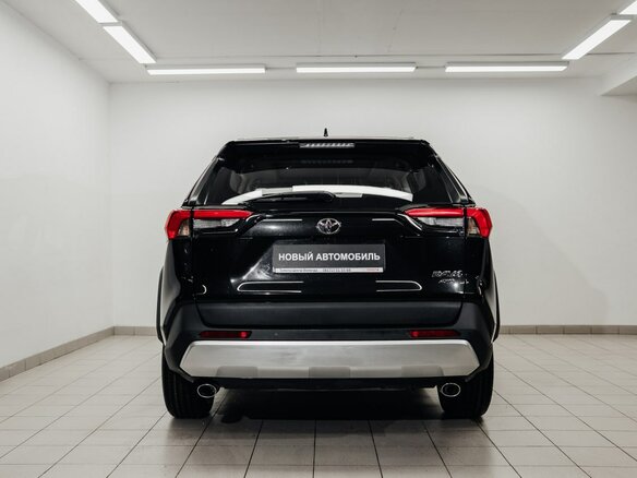 2025 Toyota RAV4 V (XA50), чёрный - вид 4