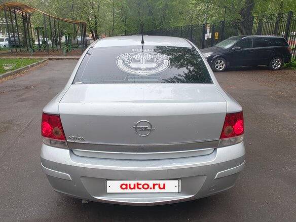 2010 Opel Astra H Рестайлинг, серебристый, 590000 рублей - вид 3