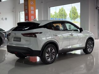 2023 Nissan Qashqai III, белый, 1355000 рублей, вид 4