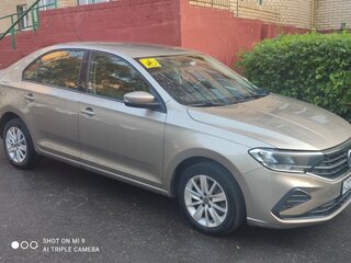 2021 Volkswagen Polo VI, серебристый, 1600000 рублей, вид 1