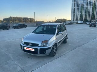 2008 Ford Fusion I Рестайлинг, серебристый, 420000 рублей, вид 1