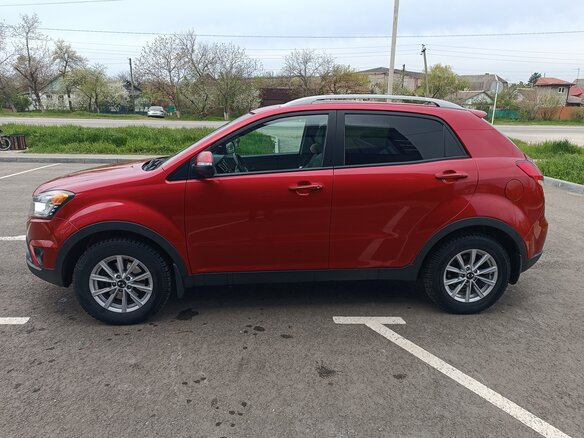 2013 SsangYong Actyon II Рестайлинг, красный - вид 4