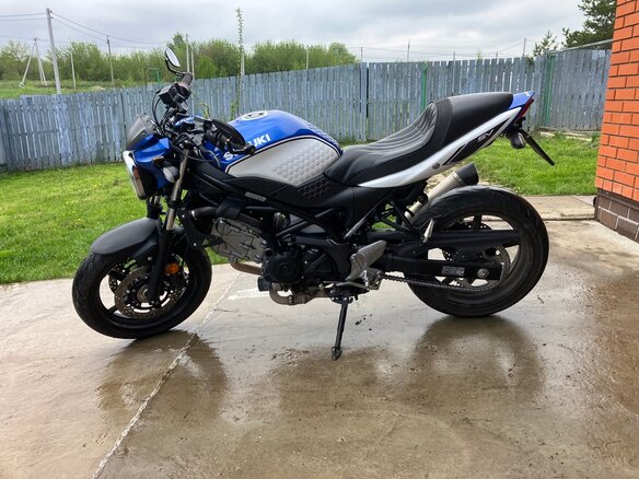2017 Suzuki SV 650, синий, 550000 рублей - вид 6