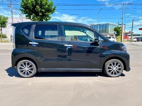 2023 Daihatsu Move VI Рестайлинг, чёрный, 791000 рублей, вид 3