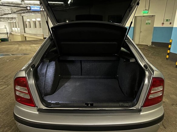 2006 Skoda Octavia I (A4) Рестайлинг, серый, 650000 рублей - вид 5