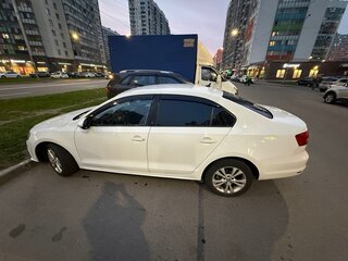 2015 Volkswagen Jetta VI Рестайлинг, белый, 745000 рублей, вид 4