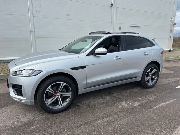 2019 Jaguar F-Pace I, серебристый, 3150000 рублей - вид 11