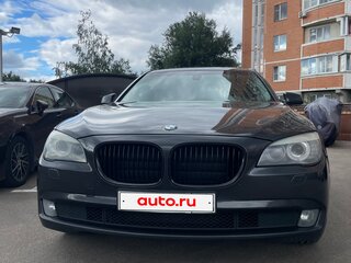 2011 BMW 7 серии Long 730Ld V (F01/F02/F04), серый, 1850000 рублей, вид 2