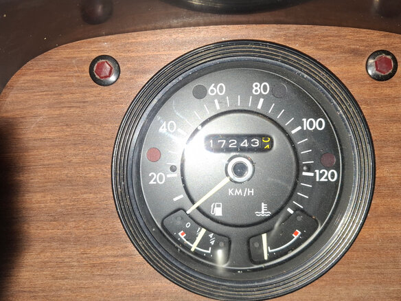 1983 Ford Bronco-II 4-speed, бежевый - вид 16
