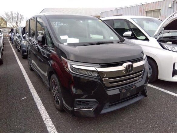 2017 Honda Stepwgn Spada V Рестайлинг, чёрный, 2390000 рублей - вид 6