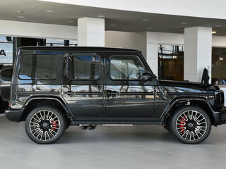 2025 Mercedes-Benz G-Класс AMG 63 AMG II (W465) Рестайлинг, чёрный, 32740000 рублей, вид 4