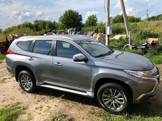 2018 Mitsubishi Pajero Sport III, серебристый, 1800000 рублей, вид 3