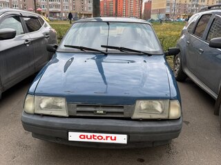 2002 Иж 2126 «Ода», синий, 77458 рублей, вид 3