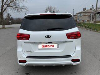 2020 Kia Carnival III, белый, 3300000 рублей, вид 5