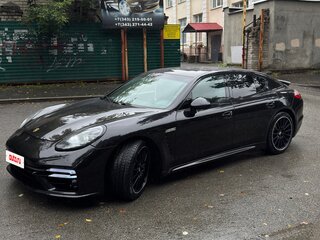 2011 Porsche Panamera Turbo S I, чёрный, 2990000 рублей, вид 4