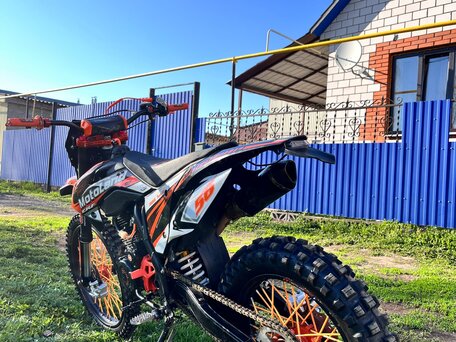 2024 Motoland CRF250, оранжевый, 130000 рублей, вид 4