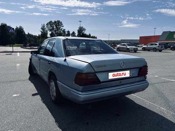 1991 Mercedes-Benz W124 200, синий - вид 7