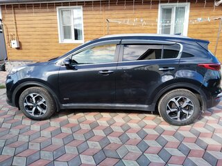 2018 Kia Sportage IV, чёрный, 2150000 рублей, вид 4