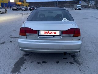 1997 Isuzu Gemini V, зелёный, 220000 рублей, вид 5