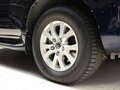 2017 Toyota Land Cruiser 200 Series Рестайлинг 2, синий, 5750000 рублей - вид 8