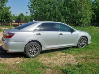 2016 Toyota Camry US Market VII (XV50) Рестайлинг, серебристый, 1800000 рублей, вид 1