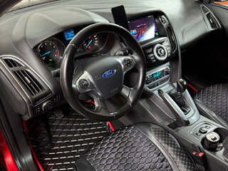 2012 Ford Focus III, красный, 655000 рублей, вид 5