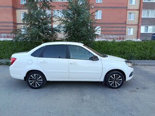 2021 Lada (ВАЗ) Granta I Рестайлинг, белый, 555000 рублей, вид 3
