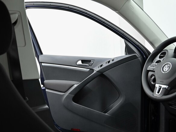2013 Volkswagen Tiguan I Рестайлинг, синий, 1349000 рублей - вид 9