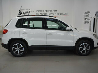 2012 Volkswagen Tiguan I Рестайлинг, белый, 945000 рублей, вид 3