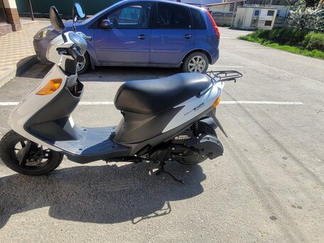 2010 Suzuki Address 125, белый, 160000 рублей, вид 3