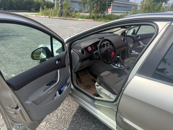 2008 Peugeot 308 I, серый, 550000 рублей - вид 5