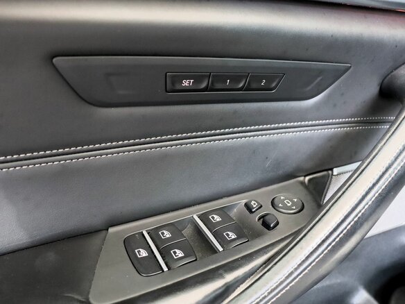 2018 BMW 5 серии 530d xDrive VII (G30/G31/G38), белый, 4600000 рублей - вид 10