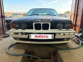 1988 BMW 5 серии 520i III (E34), белый, 530000 рублей, вид 2