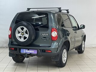 2017 Chevrolet Niva I Рестайлинг, зелёный, 885000 рублей, вид 4