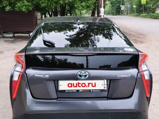 2016 Toyota Prius IV (XW50), серый, 1750000 рублей, вид 4