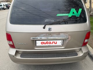 2004 Kia Carnival I Рестайлинг, бежевый, 490000 рублей, вид 3