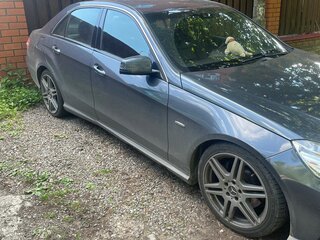 2011 Mercedes-Benz E-Класс 200 7G-Tronic IV (W212, S212, C207), серый, 1350000 рублей, вид 3