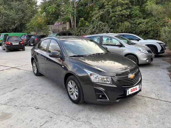 2013 Chevrolet Cruze I Рестайлинг, серый, 1450000 рублей - вид 4