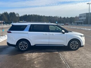 2021 Kia Carnival IV, белый, 3850000 рублей, вид 4
