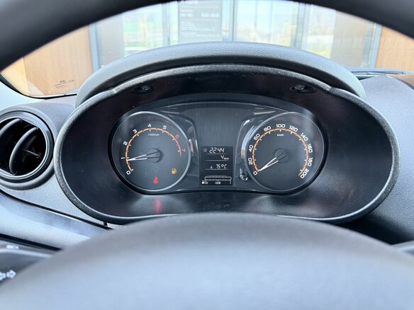2026 Lada (ВАЗ) Granta I Рестайлинг, белый, 885000 рублей - вид 13