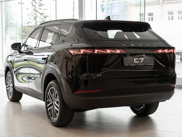 2026 Omoda C7, чёрный - вид 6