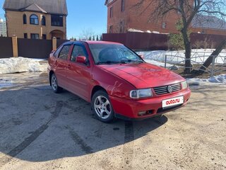 1998 Volkswagen Polo III, красный, 250000 рублей, вид 3