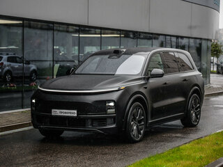 2024 Li Auto (Lixiang) L9 52.3 kWh I Рестайлинг, чёрный, 7229000 рублей, вид 3
