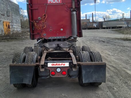 2002 Freightliner Century Class, красный, 1200000 рублей, вид 4