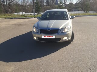 2012 Skoda Octavia II (A5) Рестайлинг, серебристый, 800000 рублей, вид 1
