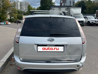 2009 Ford Focus II Рестайлинг, серебристый, 320000 рублей, вид 5