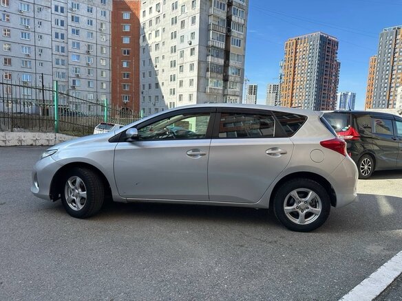 2012 Toyota Auris II, серебристый, 850000 рублей - вид 6