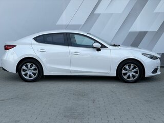 2013 Mazda 3 III (BM), белый, 1350000 рублей, вид 4